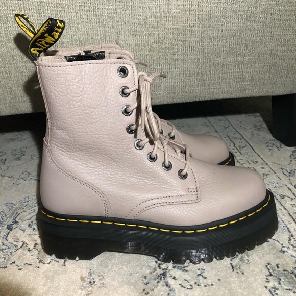Dr. Martens Jason III Boot Pisa Leather Platforms - Picture 4 of 10